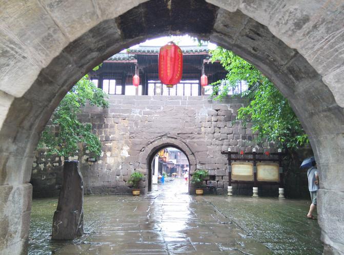 跟队记者：米兰后卫巴特萨吉租借弗洛西诺内半年，无买断条款